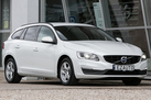 VOLVO V60 2.0D D3 150ZS GEARTRONIC FACELIFT KINETIC
